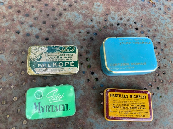 Lot of 4 boxes of old medicines, myrtalyl pastes, Richelet and vichy pastilles, and Kopé paste, collector and art deco