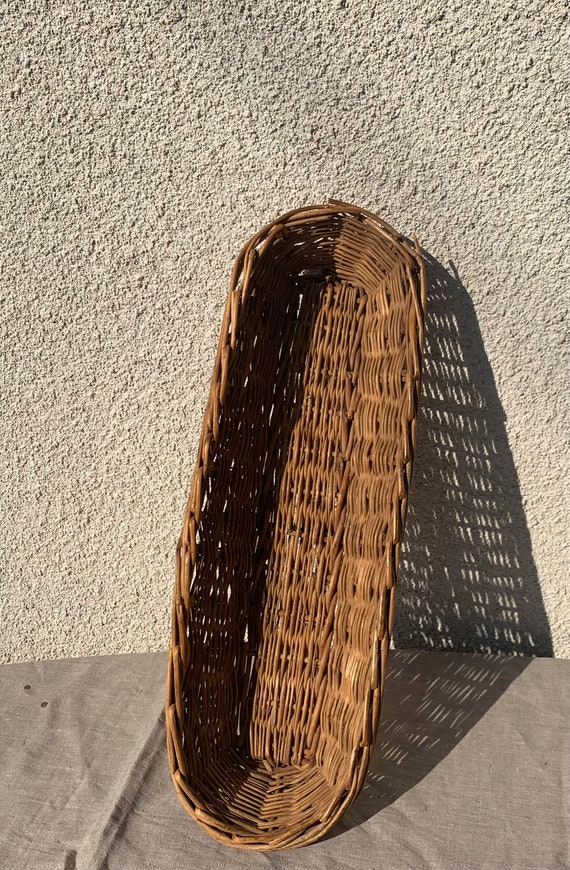 Bakery basket, bread basket, wicker basket, rattan, vintage craft object