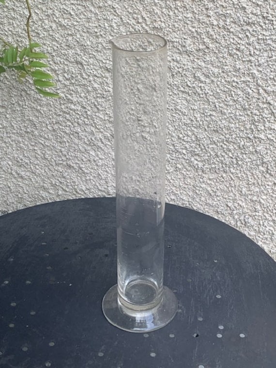 Old 500 ml glass test tube with hand-engraved graduation, vintage