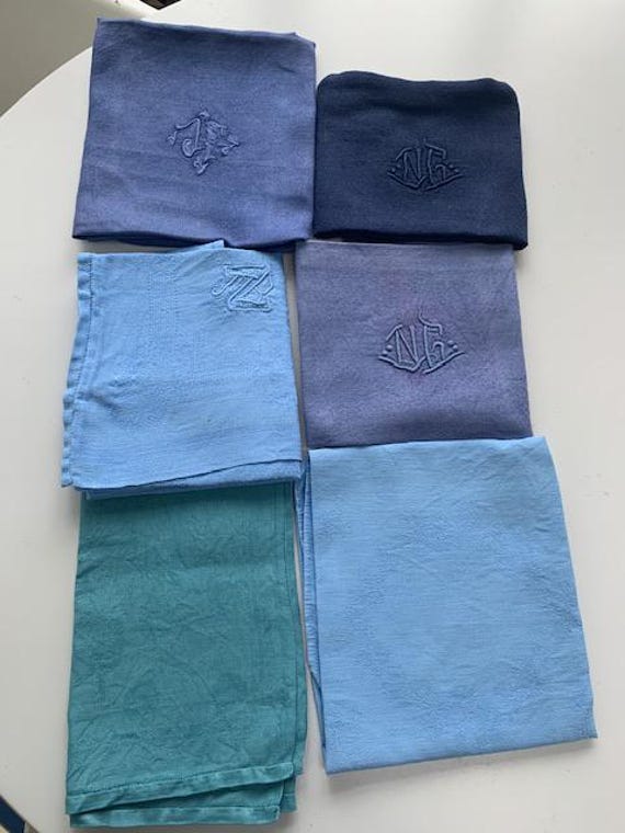6 napkins, mismatched, shades of blue, monogrammed and embroidered, in damask cotton and linen, art deco