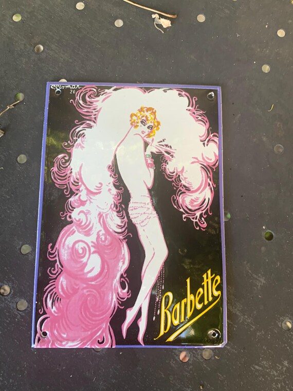 Beautiful enameled advertising plaque, Barbette, Moulin Rouge dancer style, decorative object,