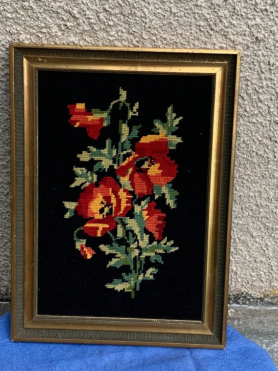 Canvas, tapestry, hand-embroidered, vintage tapestry, the bouquet of poppies on a black background