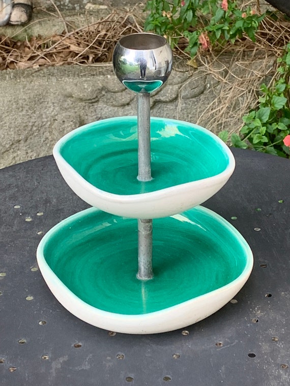 FERLAY VALLAURIS aperitif server, double in enameled ceramic, green and white and chrome metal stem vintage vintage 1960