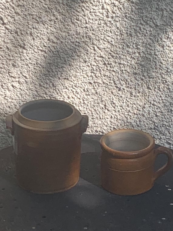 Set of two antique glazed stoneware pots, used as a cachepot or kitchen pot, pottery from La Hutte, made in France