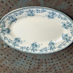 Plat de service, Boulenger, terre de fer, paris, france, motifs de roses, collector et art deco