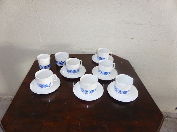 CAMPING VINTAGE, EMSA, west germany  luran, 6 little plates, 6 cups of coffee & saucers, sugar and jar, design blue flowers