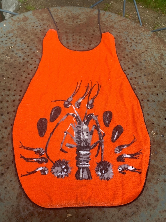Towel, bib, for lobster and seafood in orange sponge vintage 1970