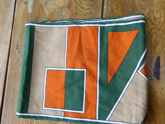 SCARF from paris, design green and orange, vintage 1970, polyester