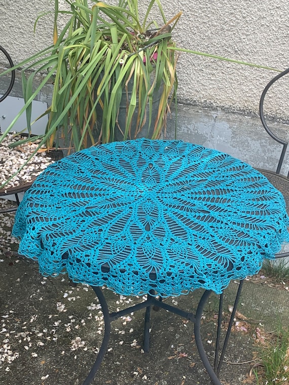 Placemat, artisanal emerald crochet tablecloth, handmade in cotton, artisanal and vintage