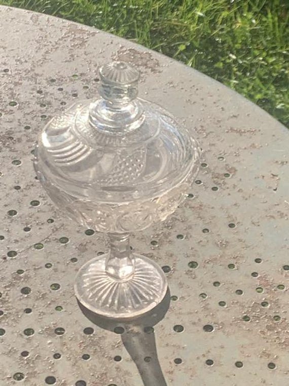 Bonbonniere, candy cup in transparent glass with old relief patterns