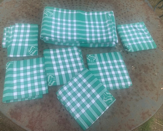 Rectangular tablecloth and 6 cotton napkins with small green and white checks, embroidered and monogrammed RS, vintage