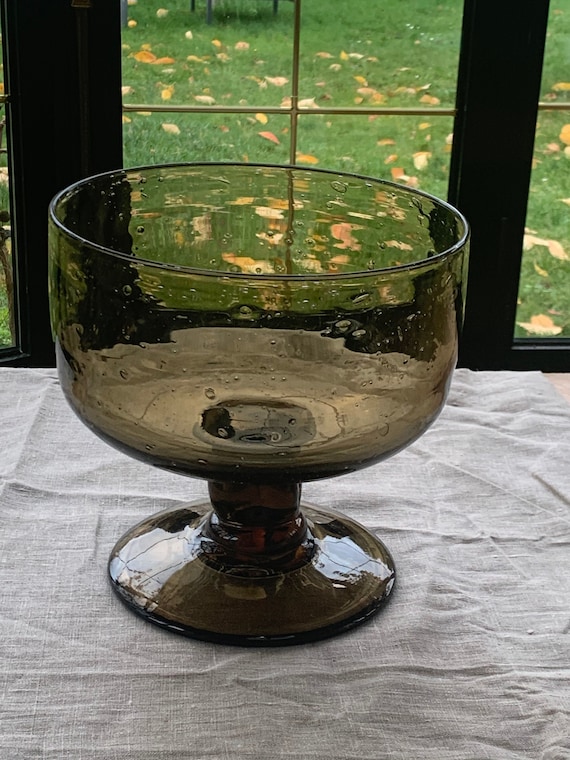 Fruit, sangria or salad bowl LA ROCHERE made in France, in vintage brown blown and bubbled glass