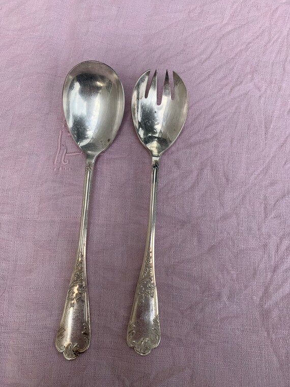 Salad cutlery, silver metal, hallmark 48, carved foliage and flowers stamped Franor, art deco