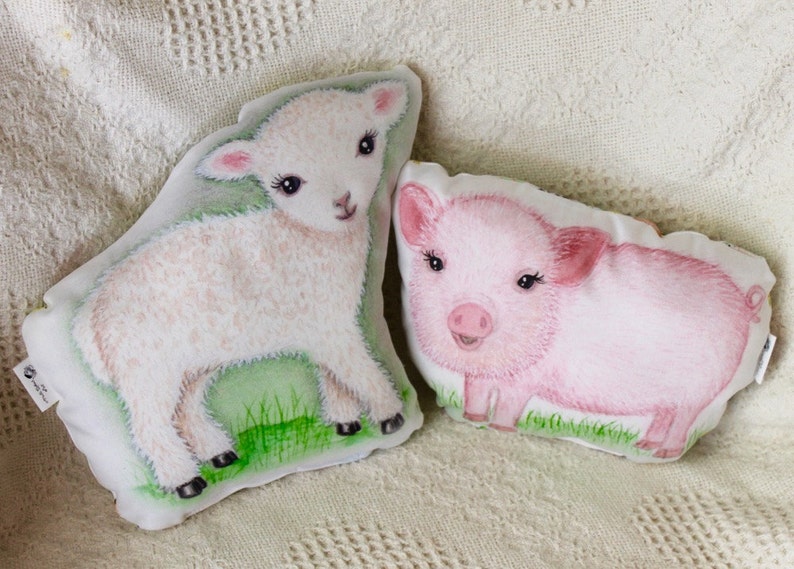 Animal pillow. Lamb nursery pillow. Organic cotton. Lamb baby Etsy 日本