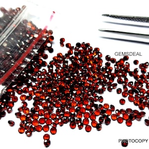 50 AAA Red Garnet Faceted Round Gemstones (1mm or 1.5mm)