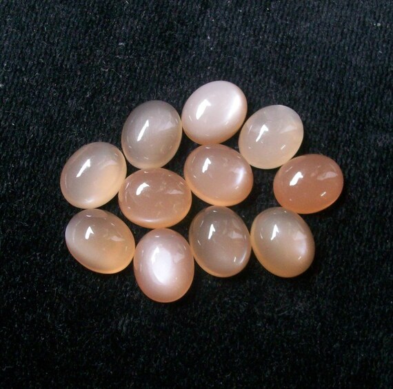 AAA Peach Moonstone Oval Cabochon Gemstone (9x11mm)