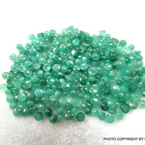 4mm Natural Emerald Cabochon: AA Quality Loose Gemstone image 3