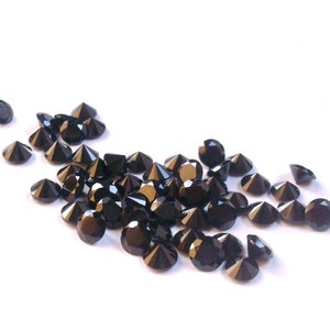 25 piece 1.25mm or 1.5mm Black Spinel Faceted Round Loose Gemstone, Black Spinel Round Faceted gemstone, Black Spinel Faceted Round Gemstone