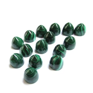 1 pieces 8x8mm Malachite Cabochon Bullet Shape gemstone, Malachite Bullet Cabochon Gemstone, Malachite bullet Shape Cabochon Gemstone