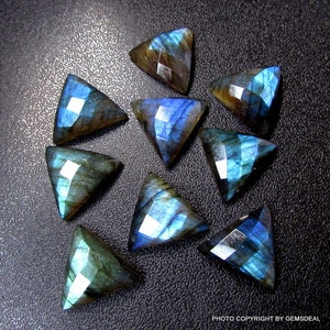 1 pieces 16mm Labradorite Faceted Triangular checker Flat, Labradorite Checker Faceted Triangular Gemstone, Labradorite Triangular Gemstone