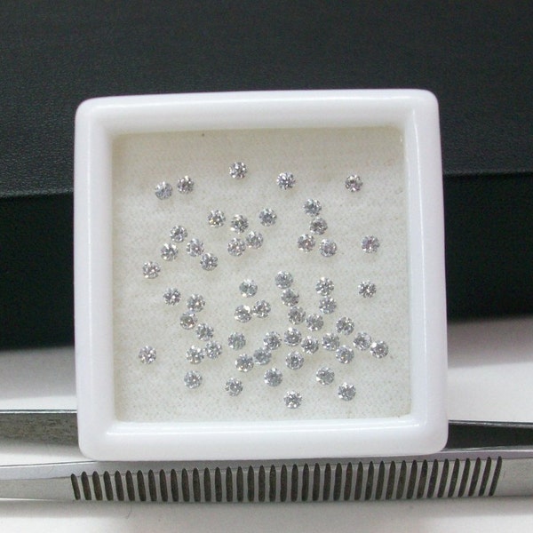 100 pieces CUBIC ZIRCONIA Round Faceted Gemstone All Size 0.90mm, 1mm, 1.1mm, 1.2mm, 1.3mm, 1.5mm, 1.75mm, 2mm) Cubic Zirconia Faceted Round