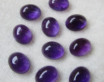 8x10mm AA Amethyst Cabochon: Oval Purple Gemstone