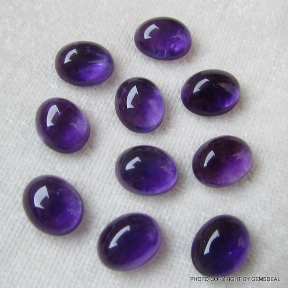 8x10mm AA Amethyst Cabochon: Oval Purple Gemstone