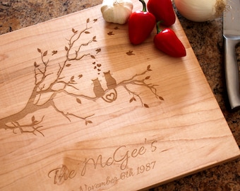 Personalized cutting board - Custom engraved gift - Personalized  Wedding gift - Anniversary gift - Housewarming gift - Cat lovers gift