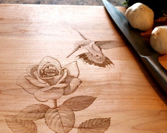 Personalized Humming Bird Cutting Board - Personalized Gift - Custom Engraved - Mothers day present - Wooden cutting board - Kitchen gifts