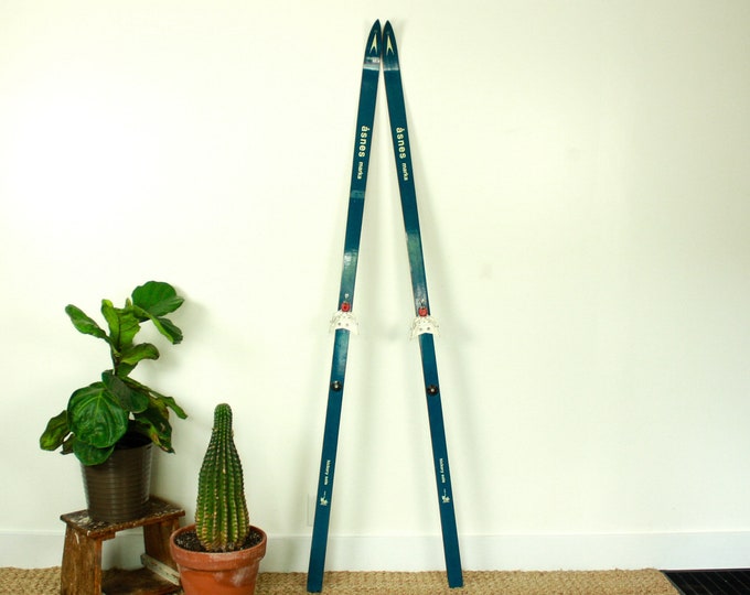 Vintage Snow Skis, Wooden Snow Ski, Antique Skis Decor, Cross Country