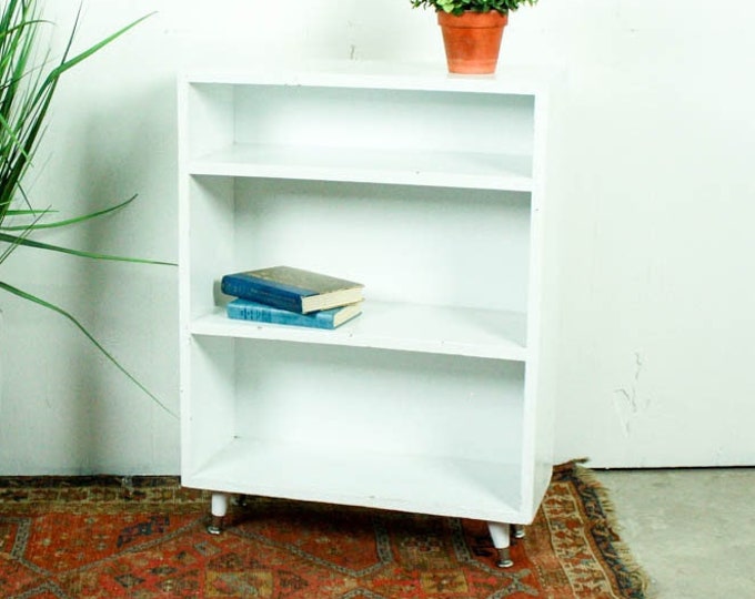 Vintage Bookcase With Legs, Small Bathroom Shelves, Mid Century Book Shelf, Farmhouse Bookshelf