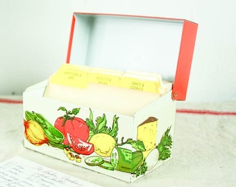 Vintage Recipe Box with Handwritten Recipes, Farmhouse Recipe Box with Recipes, Old Recipe Box, Grandma Recipe Box, Recipe Card Holder, 2125