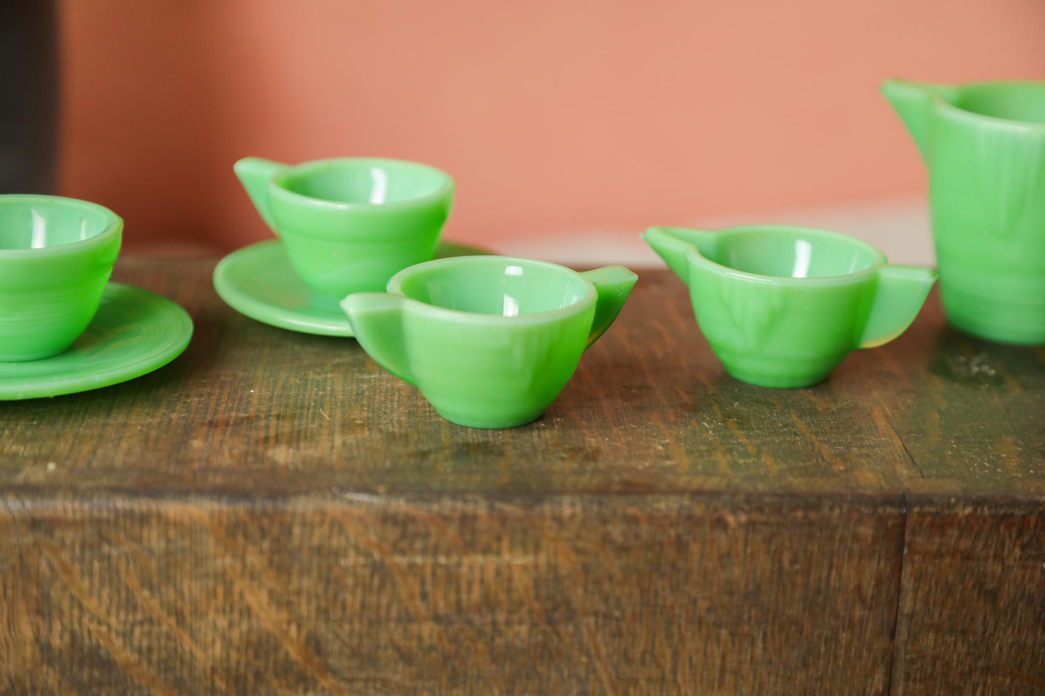 Vintage Akro Agate Children's Tea Set, Akro Agate Jadeite Tea Cups