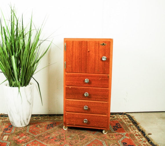 Blonde 2024 wood nightstand