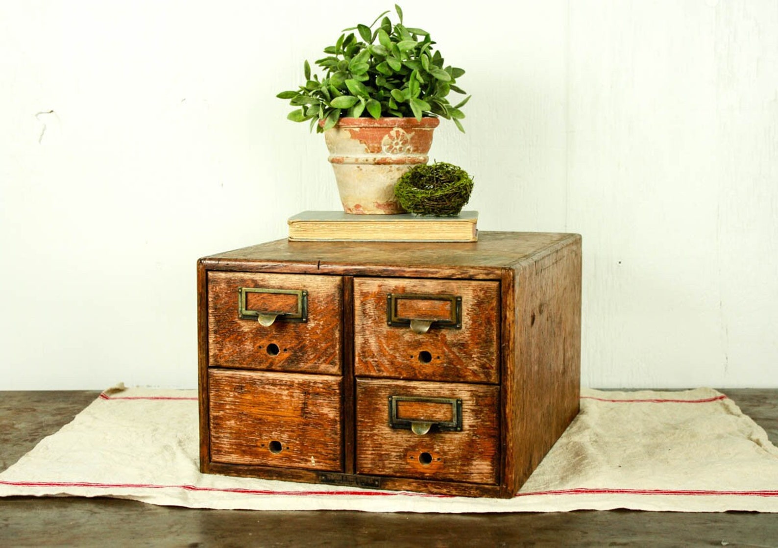 Vintage 4 Drawer Card Catalog Apothecary Drawers Etsy