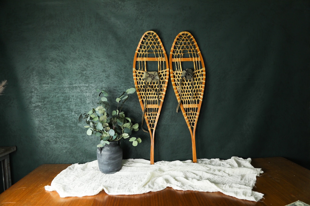 Vintage Snow Shoes, Antique Snow Shoes for Walls, Rustic Cabin