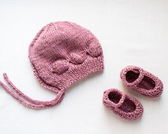 Newborn bonnet and Mary Jane booties hand knit with melange-rose wool