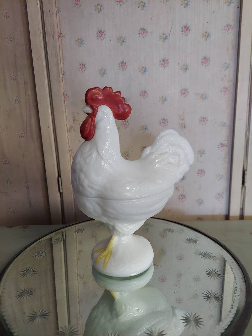 Beautiful Antique Milk Glass Rooster Covered Dish Antique Easter Decor Farmhouse Chic French Country Westmoreland Glass Etsy Canada