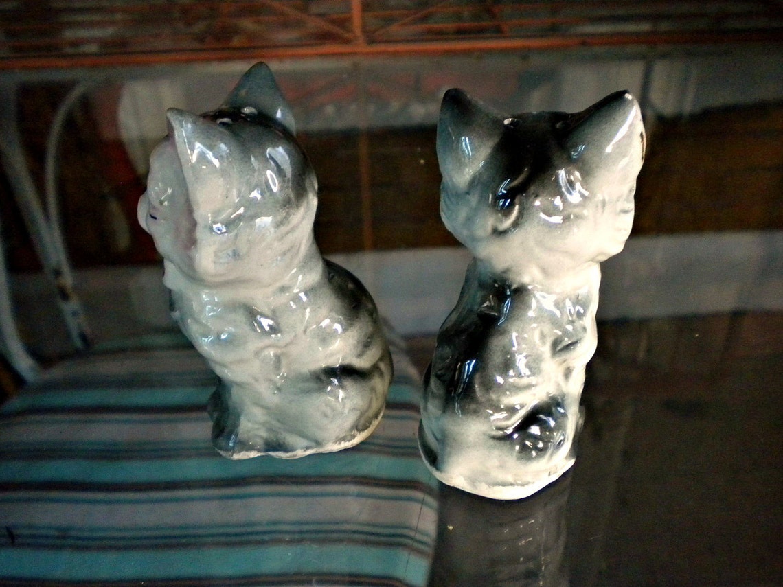 Vintage Cat Salt and Pepper Shakers Vintage Cat Shakers | Etsy