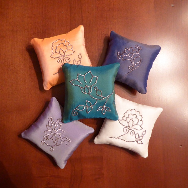 18th / 19th Century Silk Pin Pillow Cushion ~ color choices ~ old fashioned historical sewing kit (SA-PP2)