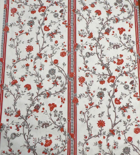 18th Century Inspired Cotton Print Fabric ~ by the yard ~ flowers stripes and trailing vines ~ for 1750-1780s Rev War clothing (FAB-WBR)
