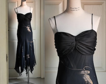 Vestido de fiesta vintage Y2K de gasa fluida gótica con dobladillo tipo pañuelo y hada negra de Laura Petites