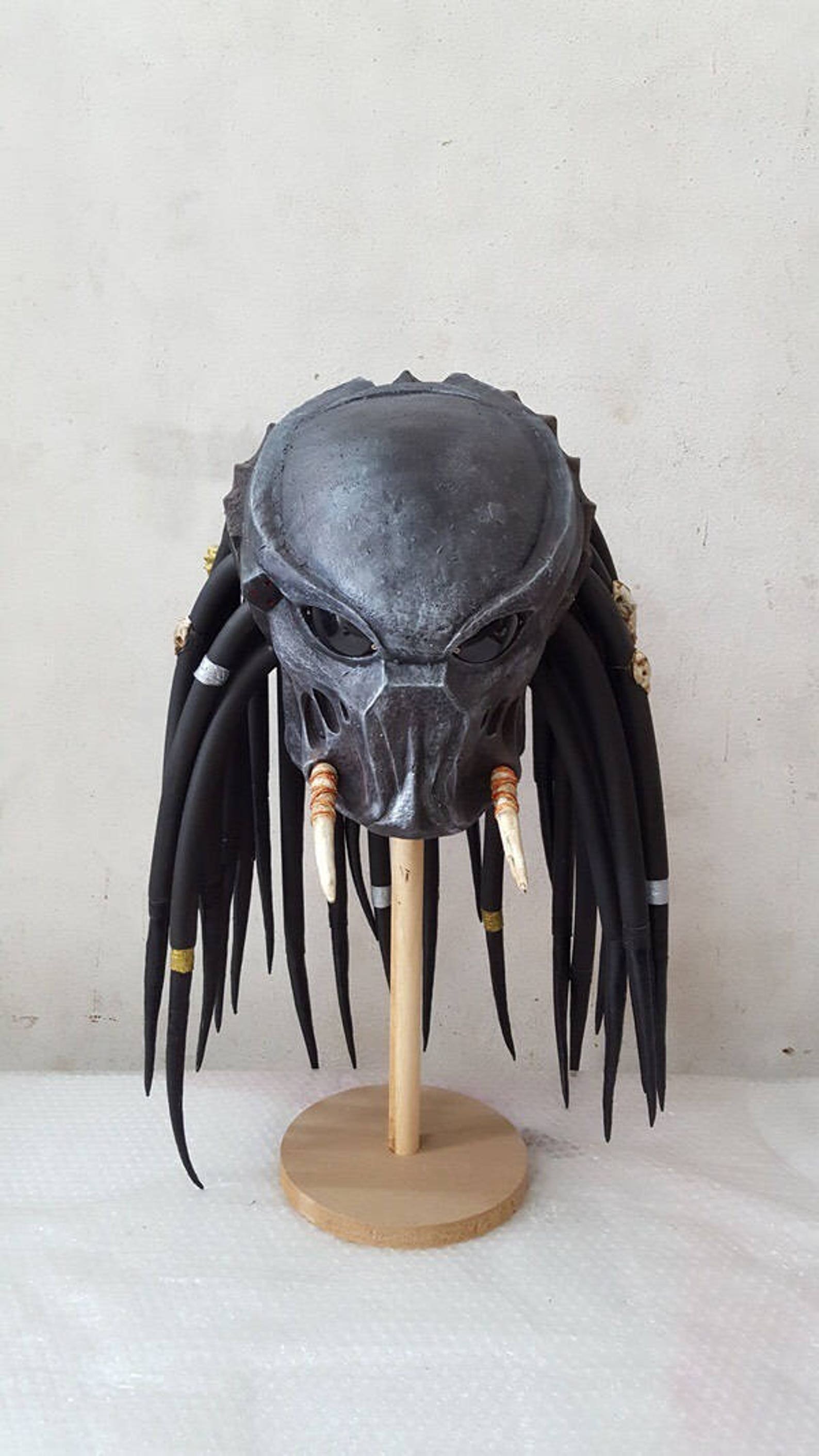 маска хищник. голова чужого своими руками. маска чужого ксеноморфа. черепа хищников животных. трость с головой чужого.