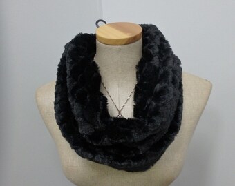 NEW Black Infinity Beaver Faux Fur infinity collar / scarf Snood hood 27268