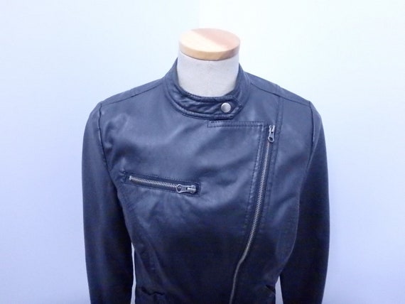 Black Faux Leather Women's Coat Jacket Medium Suz… - image 3