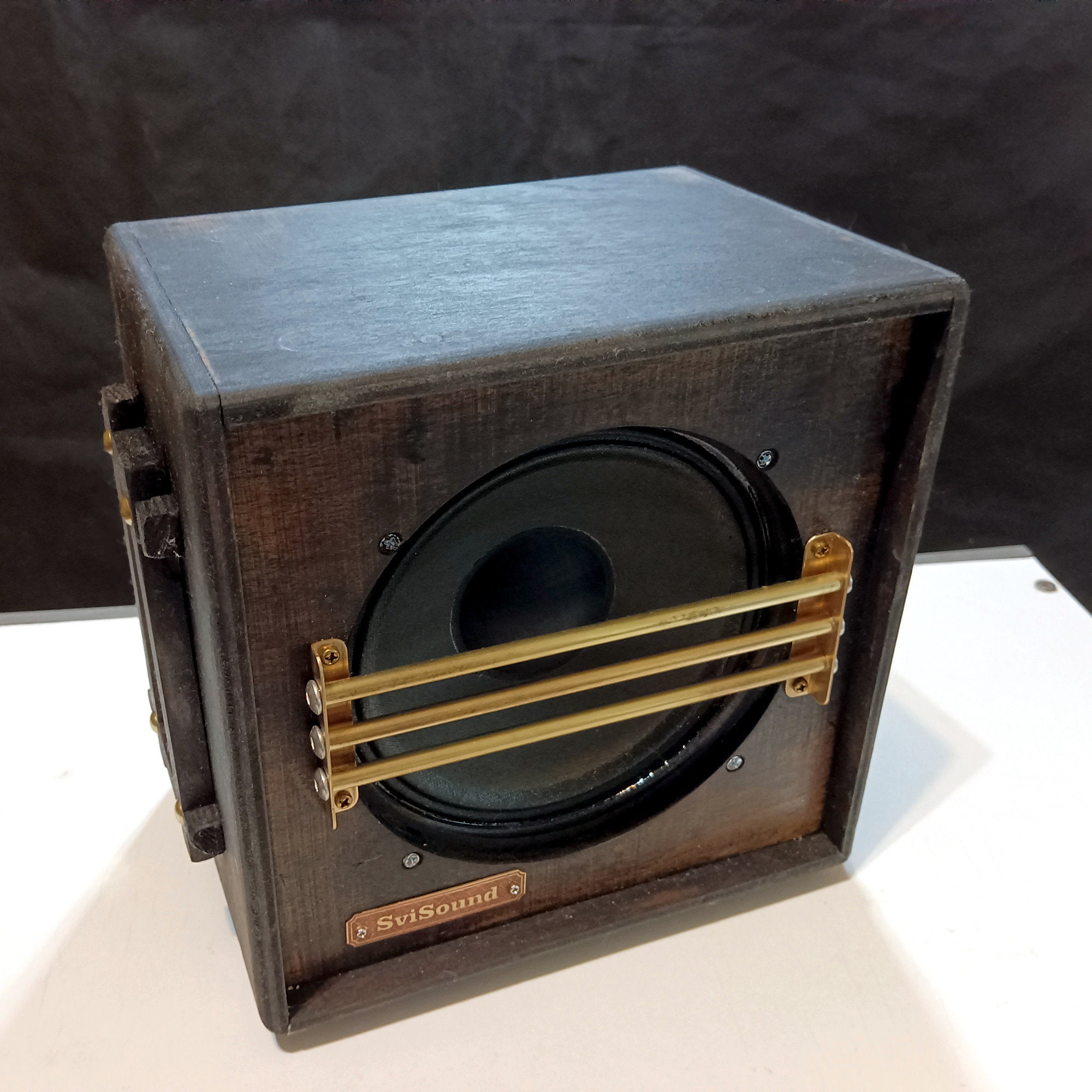 Vintage speaker best sale box