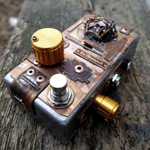 Germanium guitar fuzz SviSound FuzzoZoid-D