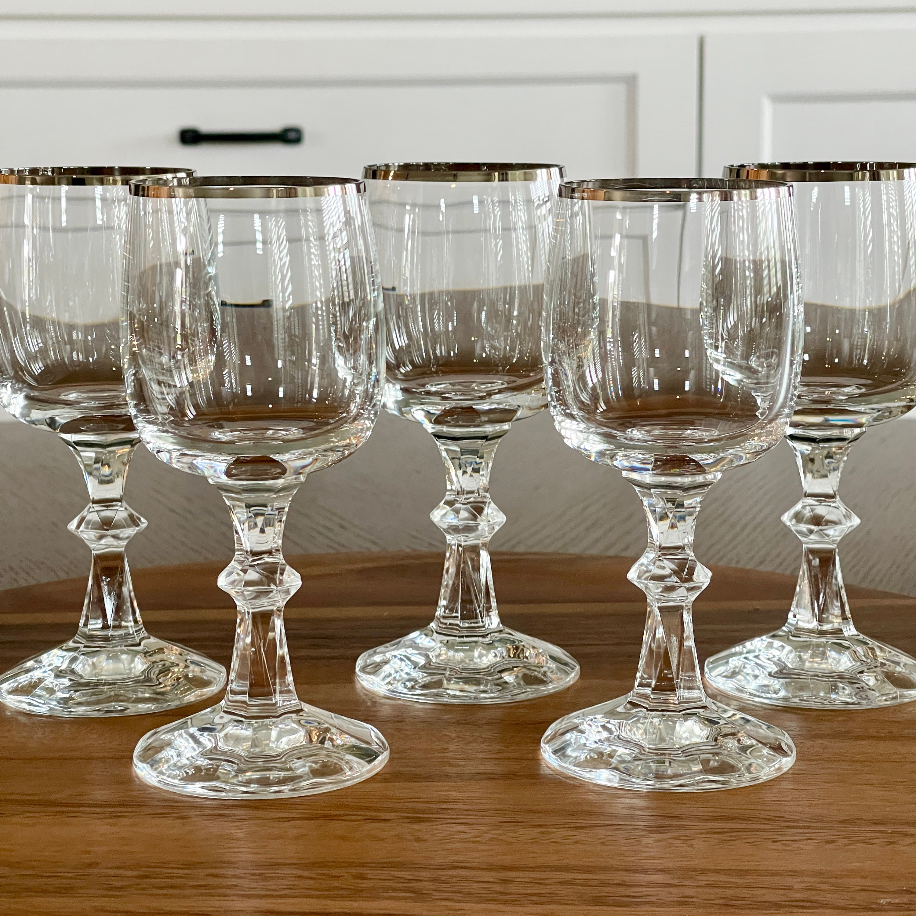 Five Schott-zwiesel Platinum Banded Wine Glasses, 5 Classic Hand