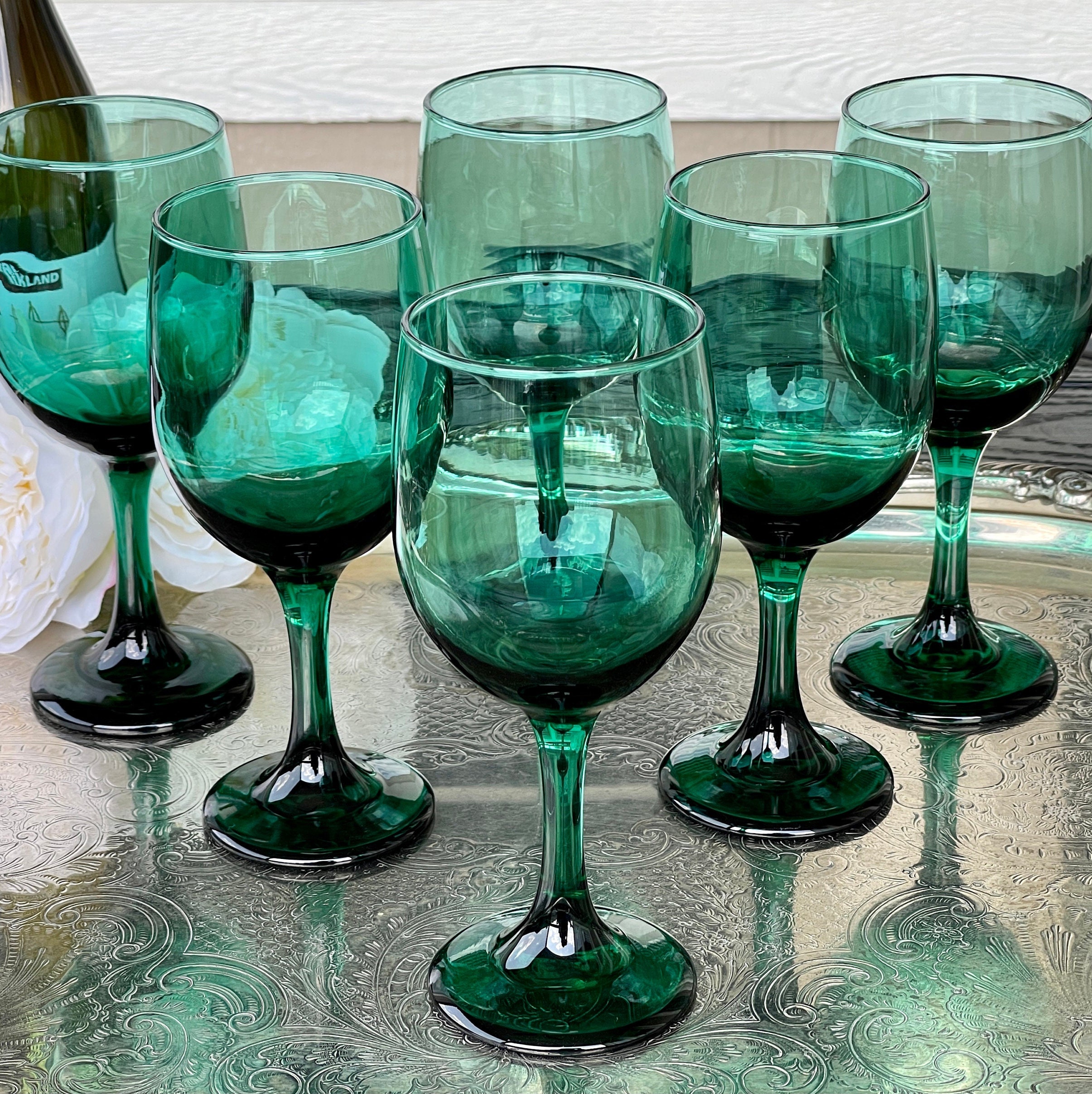 Emerald Green Wine Glass w/ Diamond Stem - Vintage – mrs.mandolin