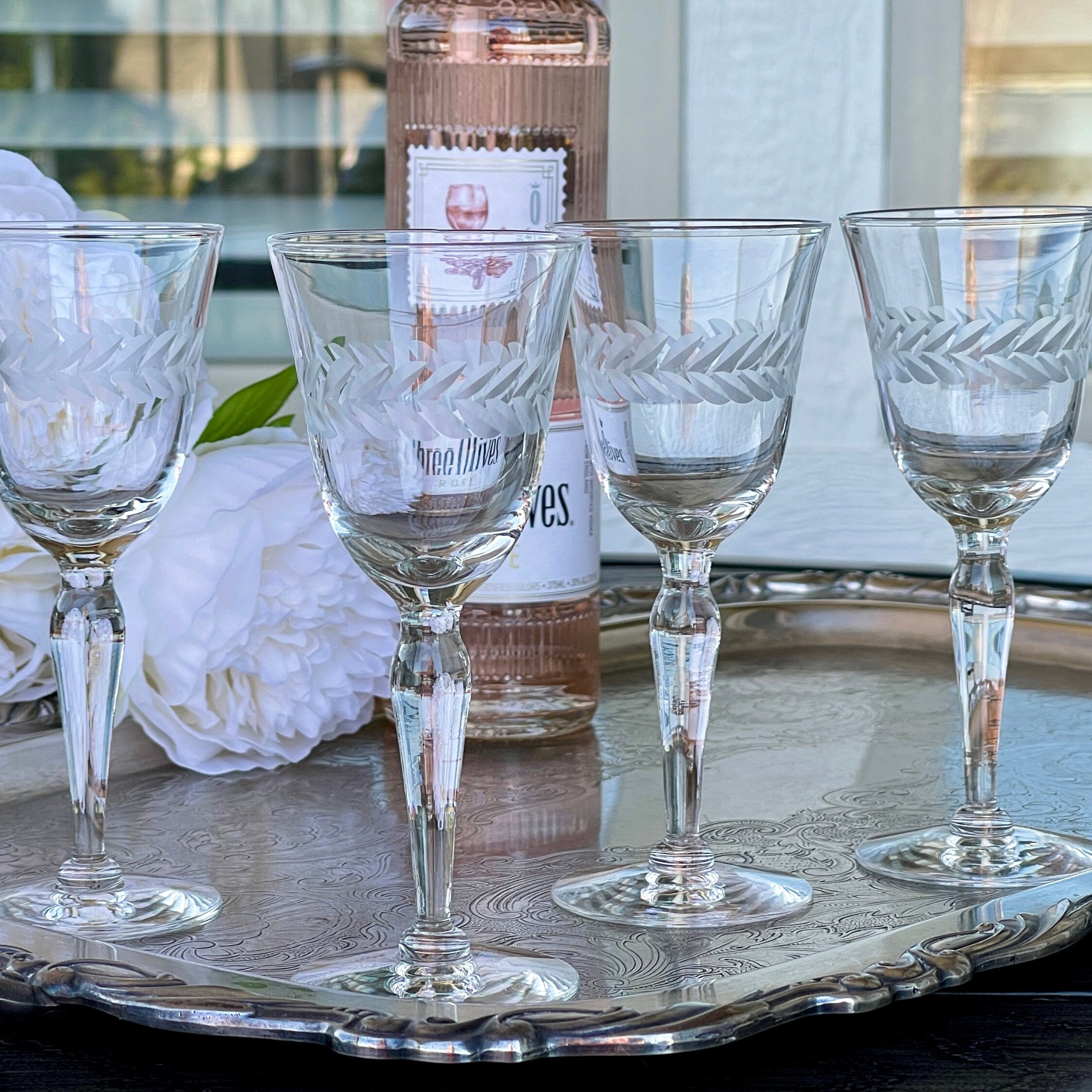 Viski Laurel Red Wine Glasses, Crystal Stemmed Tumblers Glassware